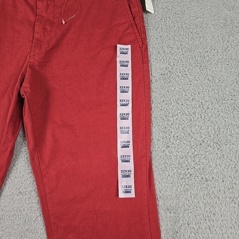 Old Navy Ultimate Slim Built In Flex Red Women's Pants Size 32 X 30 - Picture 2 of 16